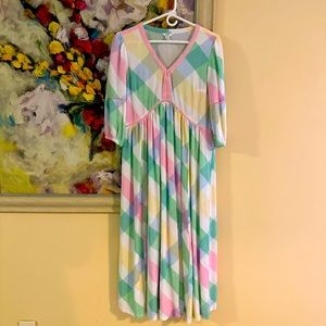 Crown and Ivy Maxi dress, pink and green, Size L